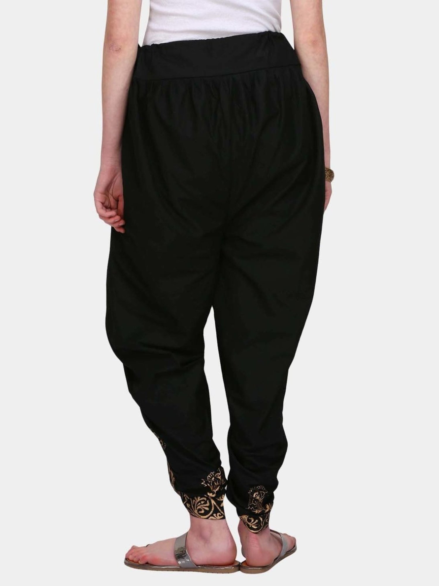 Kaanchie Nanggia Black Cotton Printed Dhoti Pants