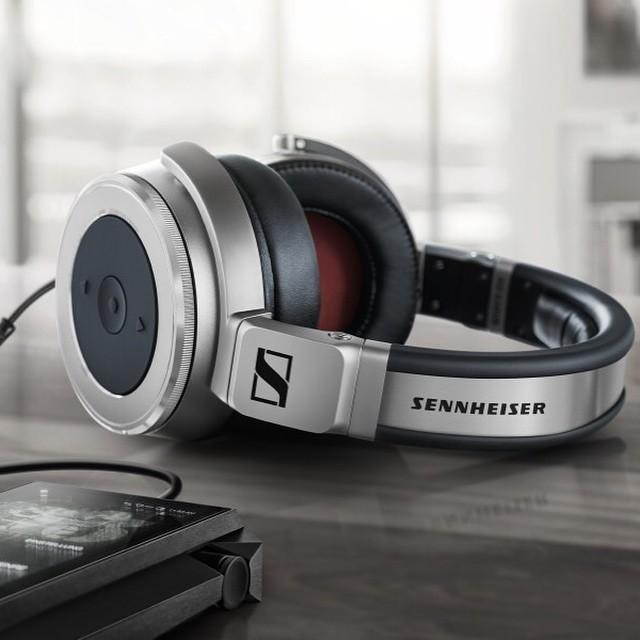 Sennheiser HD 630VB HiFi Circumaural Closed Portable Audiophile Metal Over-Ear Variable Bass Headphone Bundle with Headphone Stand and 3.5mm Extension Cable