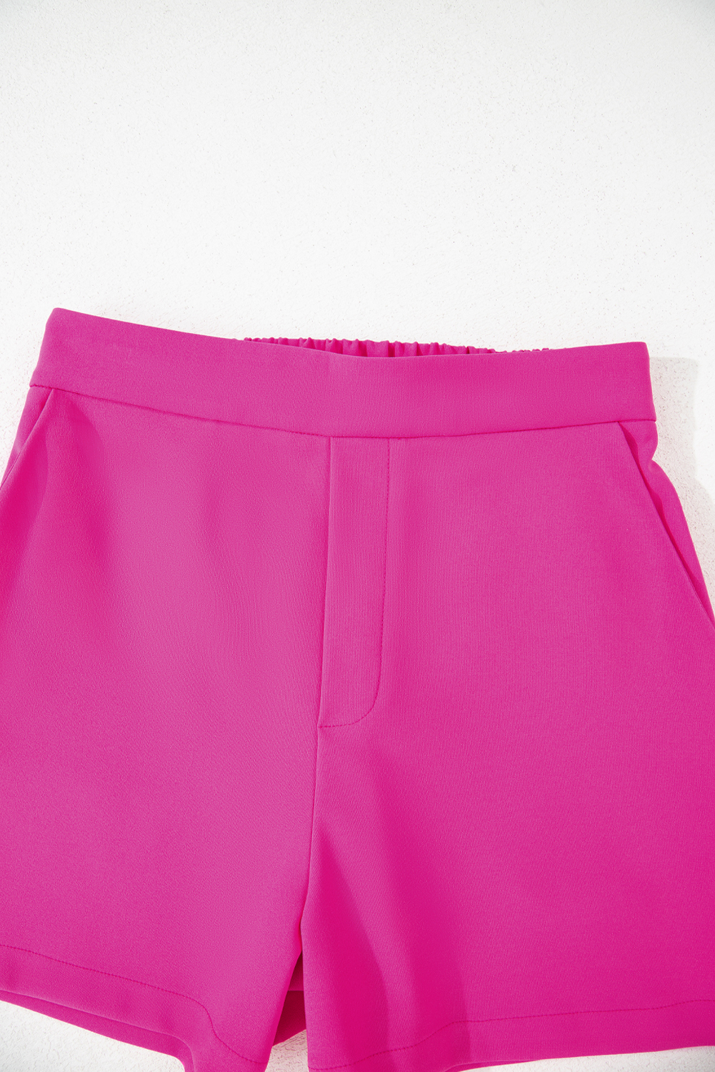 Sachet Pink Solid Color Pocketed Shorts