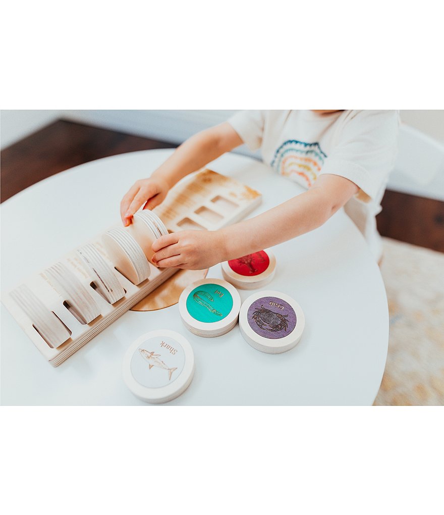 Lily & River Little World - Little Diver Facts & Memory Game