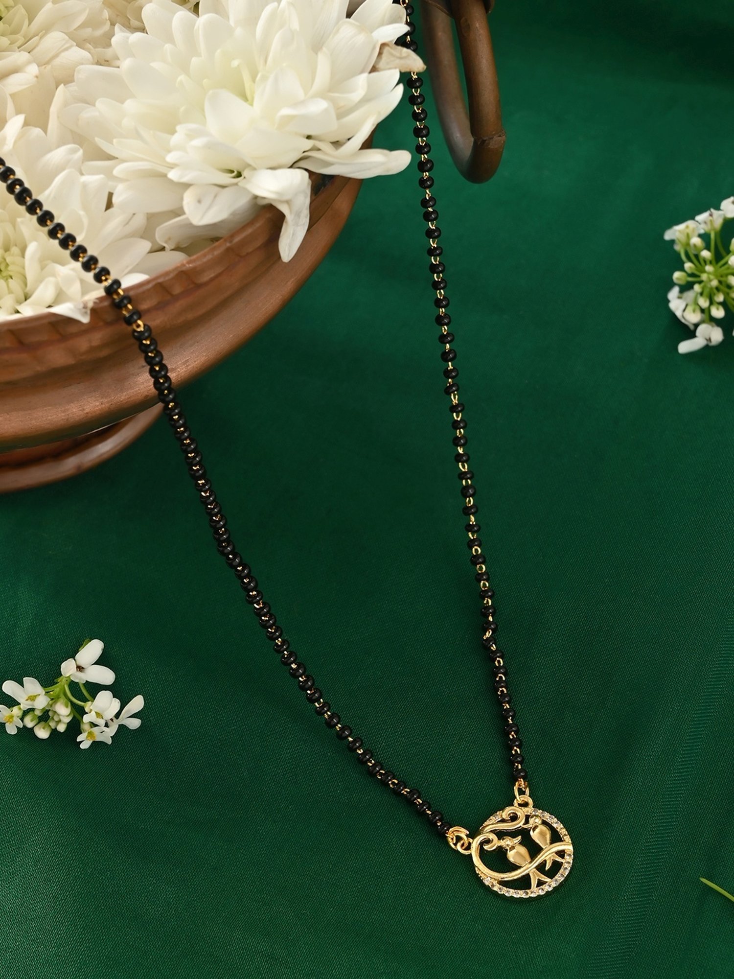 Fida Traditional Black Gold-Plated Bird Cuddling Manglsutra