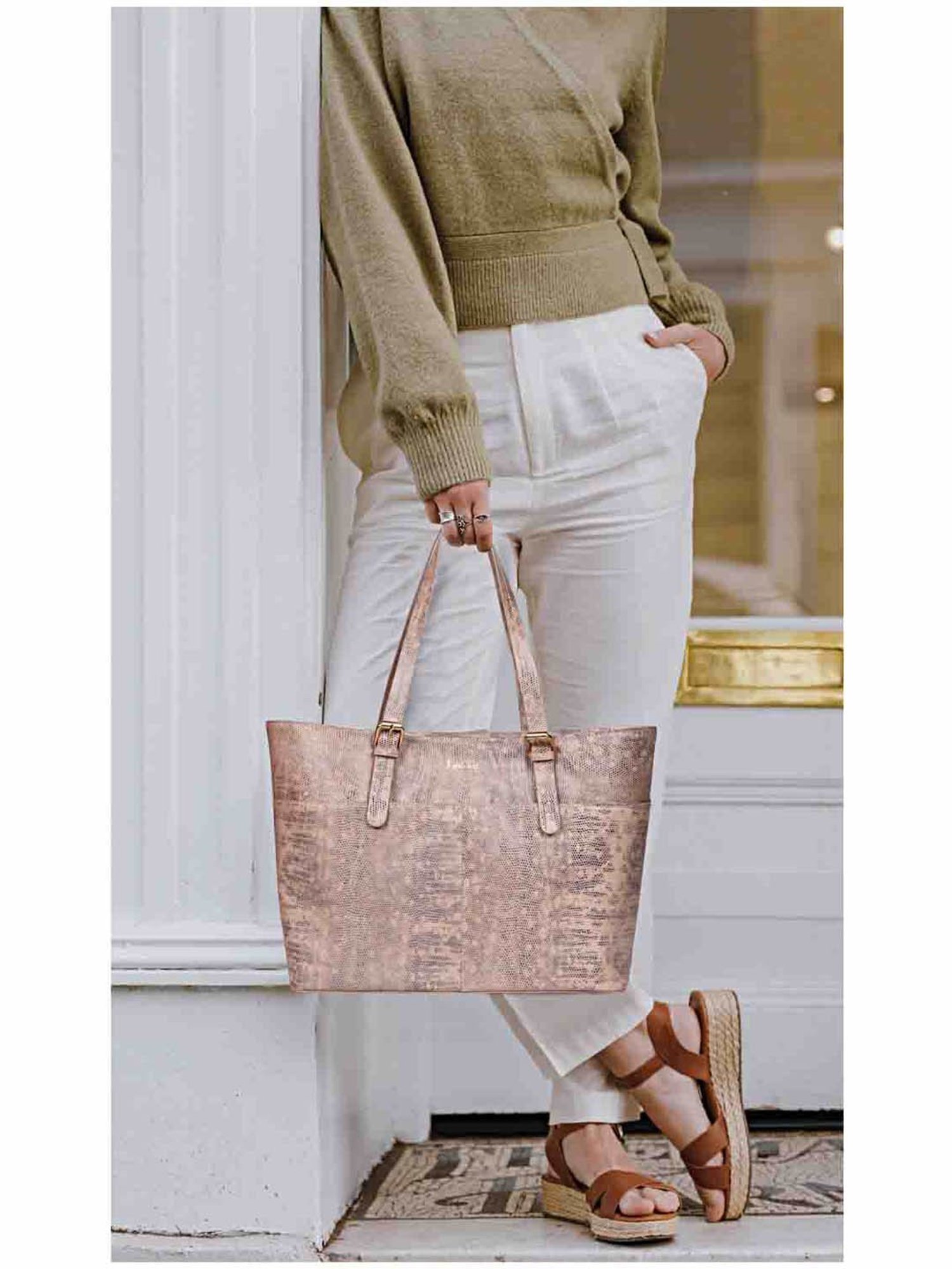Favore Peach Animal Effect Medium Totes