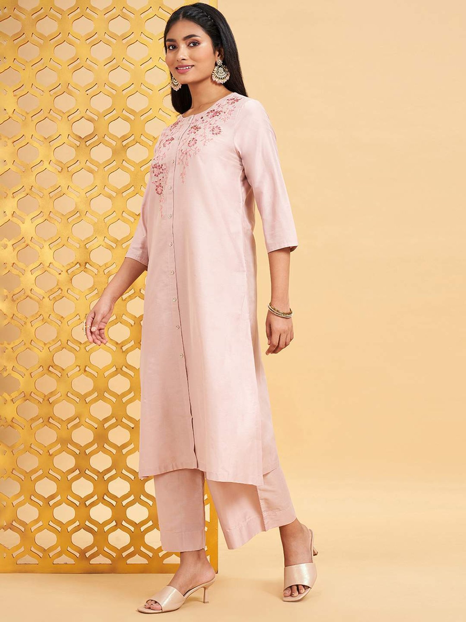 Rangmanch by Pantaloons Peach Embroidered Kurta Palazzo Set With Dupatta