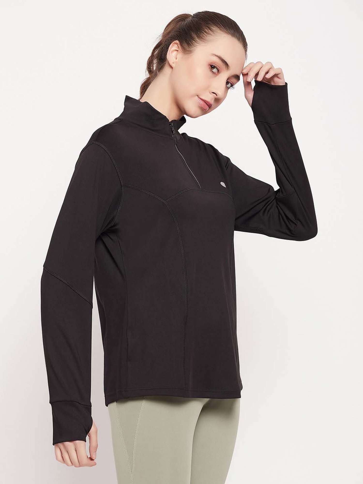 Clovia Black Regular Fit Sports T-Shirt