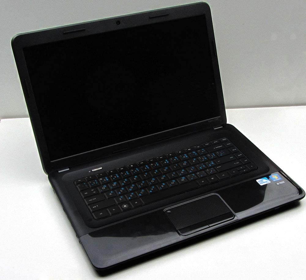 Hungarian Keyboard Labels ON Transparent Background with Blue Lettering (14X14)