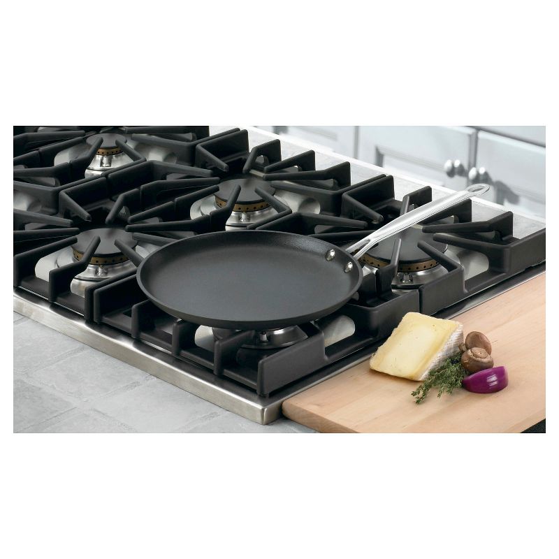 Cuisinart Chef's Classic 10" Non-Stick Hard Anodized Round Griddle/Crepe Pan - 623-24