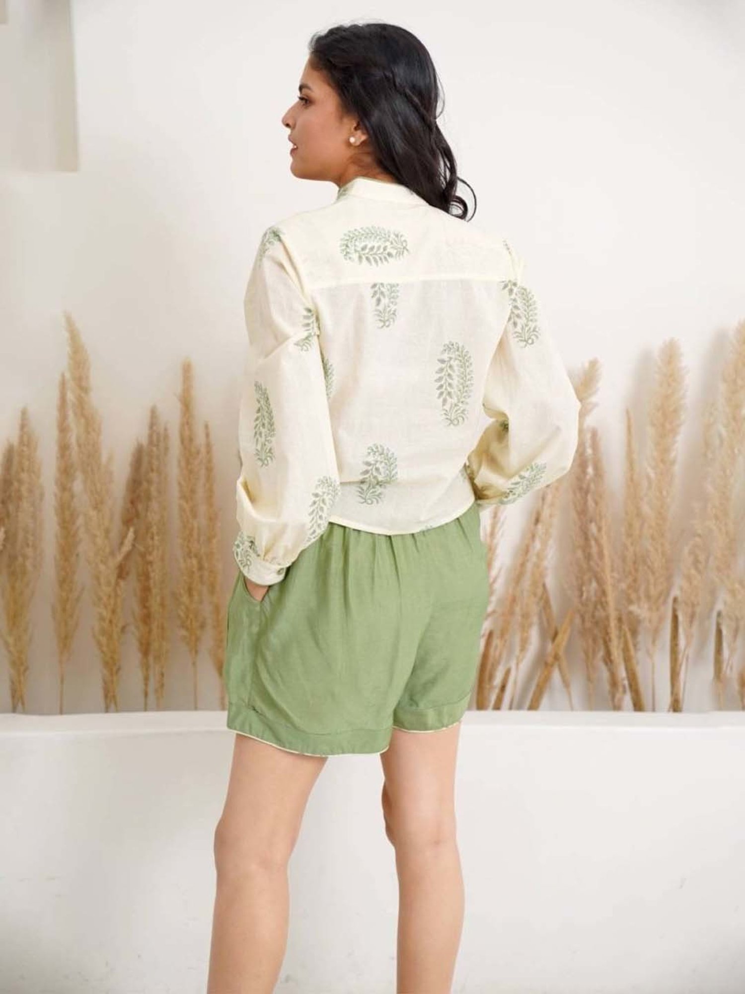 Nero Off White & Sage Green Shirt and Shorts