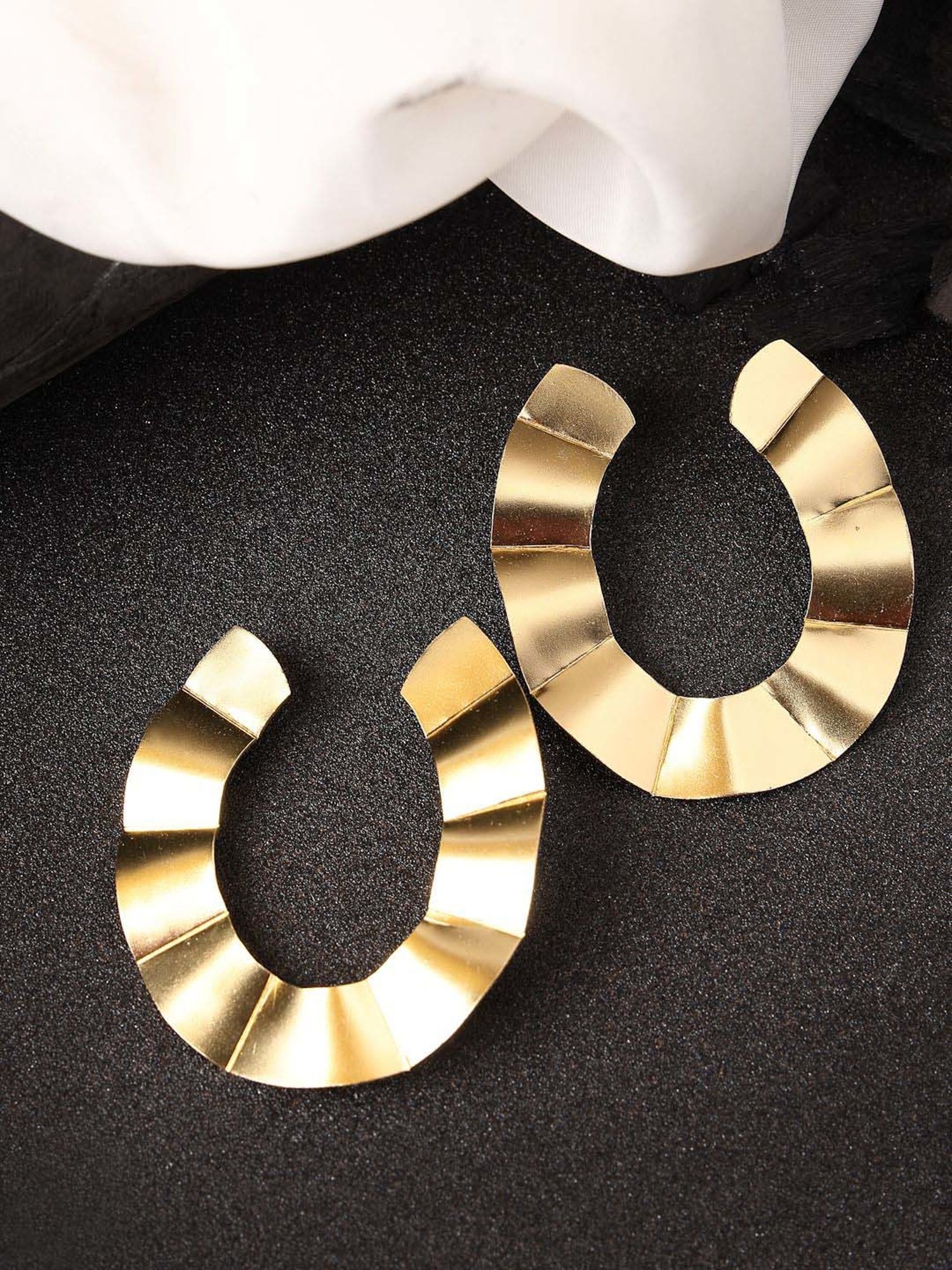 NVR Gold-plated Contemporary Stud Earrings for Women