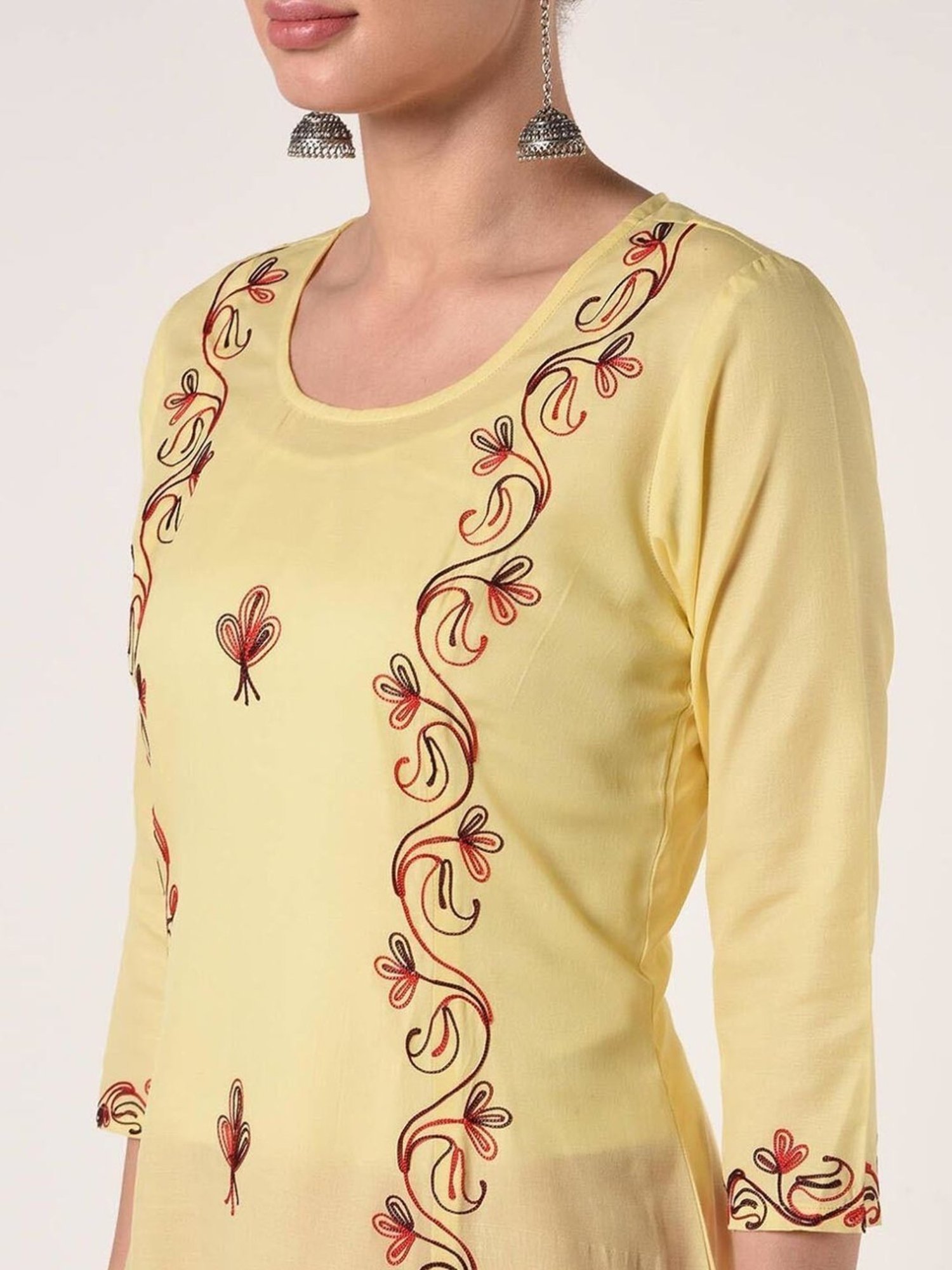 Kaanchie Nanggia Yellow Cotton Embroidered Kurta