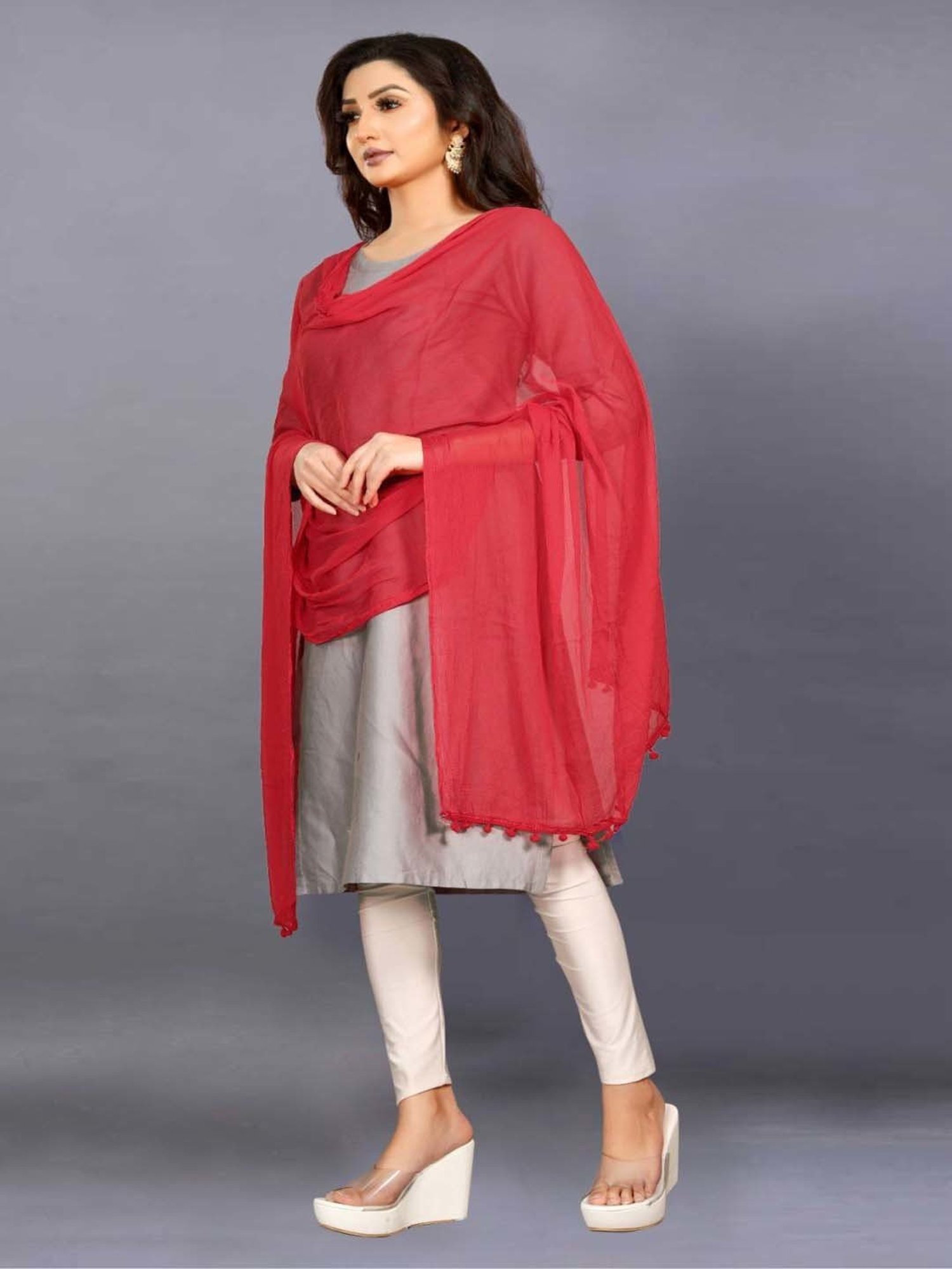 APNISHA Red Plain Dupatta