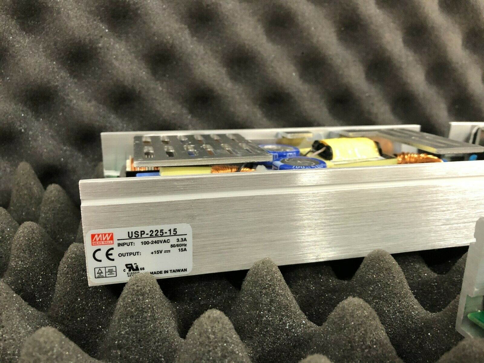 LOT OF 3 Mean Well USP-225-15 AC/DC Power Supply Single-OUT 15V 15AMP