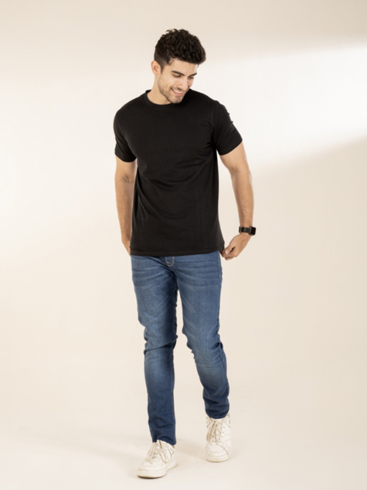 The Bleu Label Black Slim Fit Crew T-Shirt