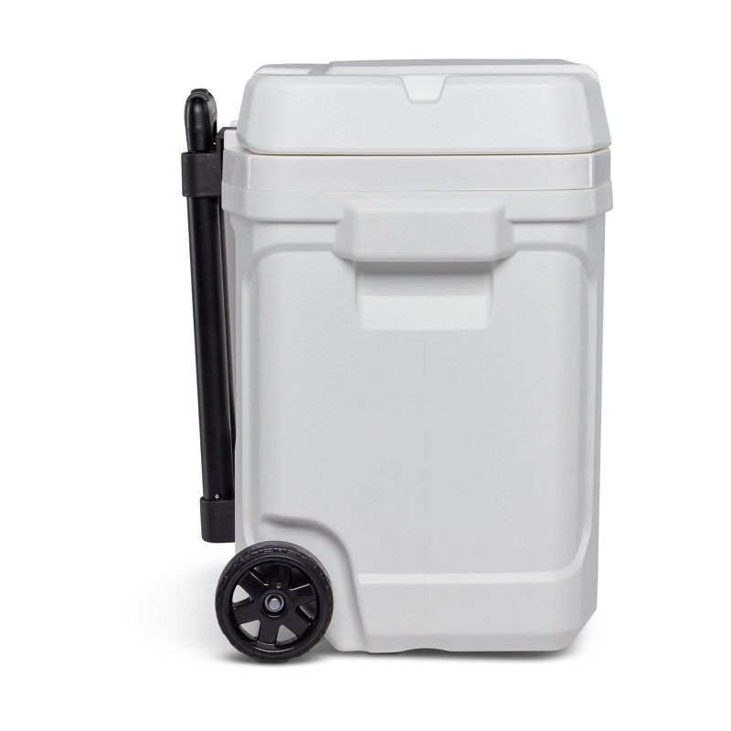 Igloo Latitude 30qt Roller Marine Cooler