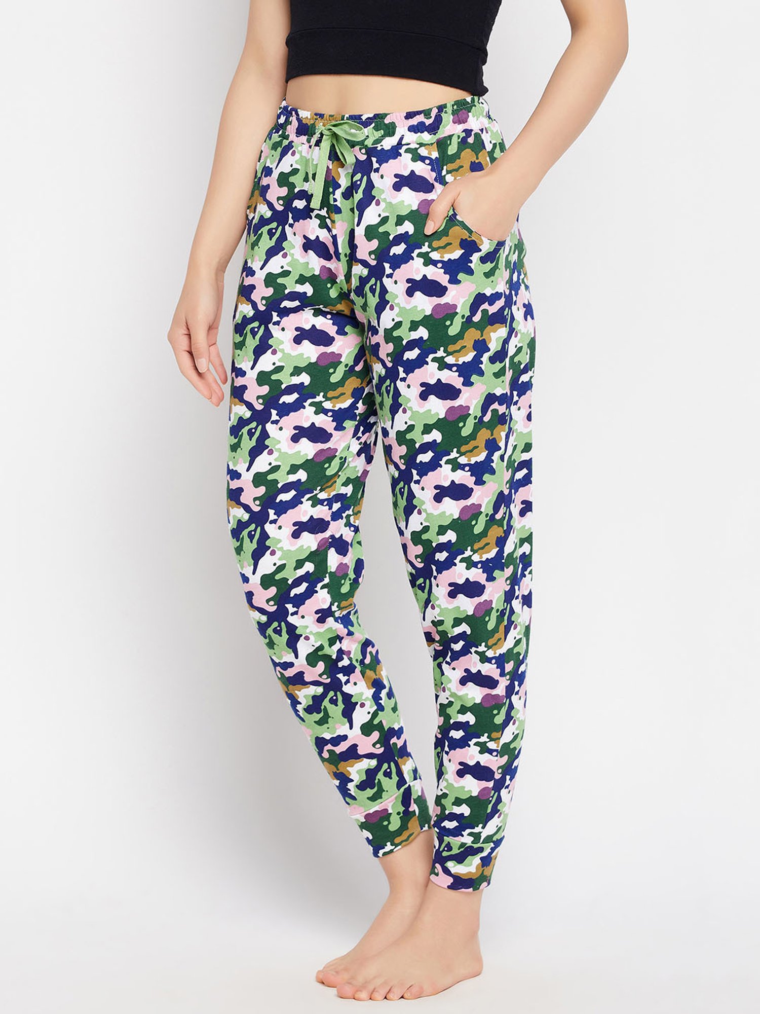 Clovia Multicolor Printed Cotton Lounge Pants