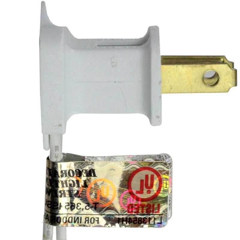 Kaemingk 128ct LED Iridescent White Snowball Cluster Christmas Lights White - 6.6' White Wire