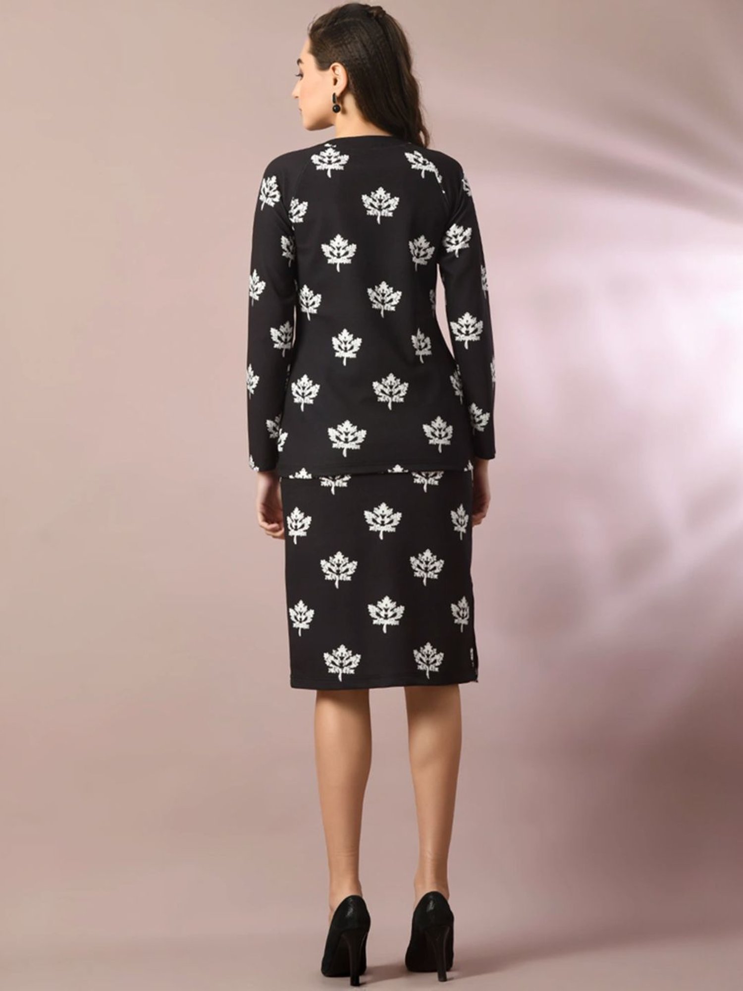 Myshka Black Floral Print Bodycon Skirt