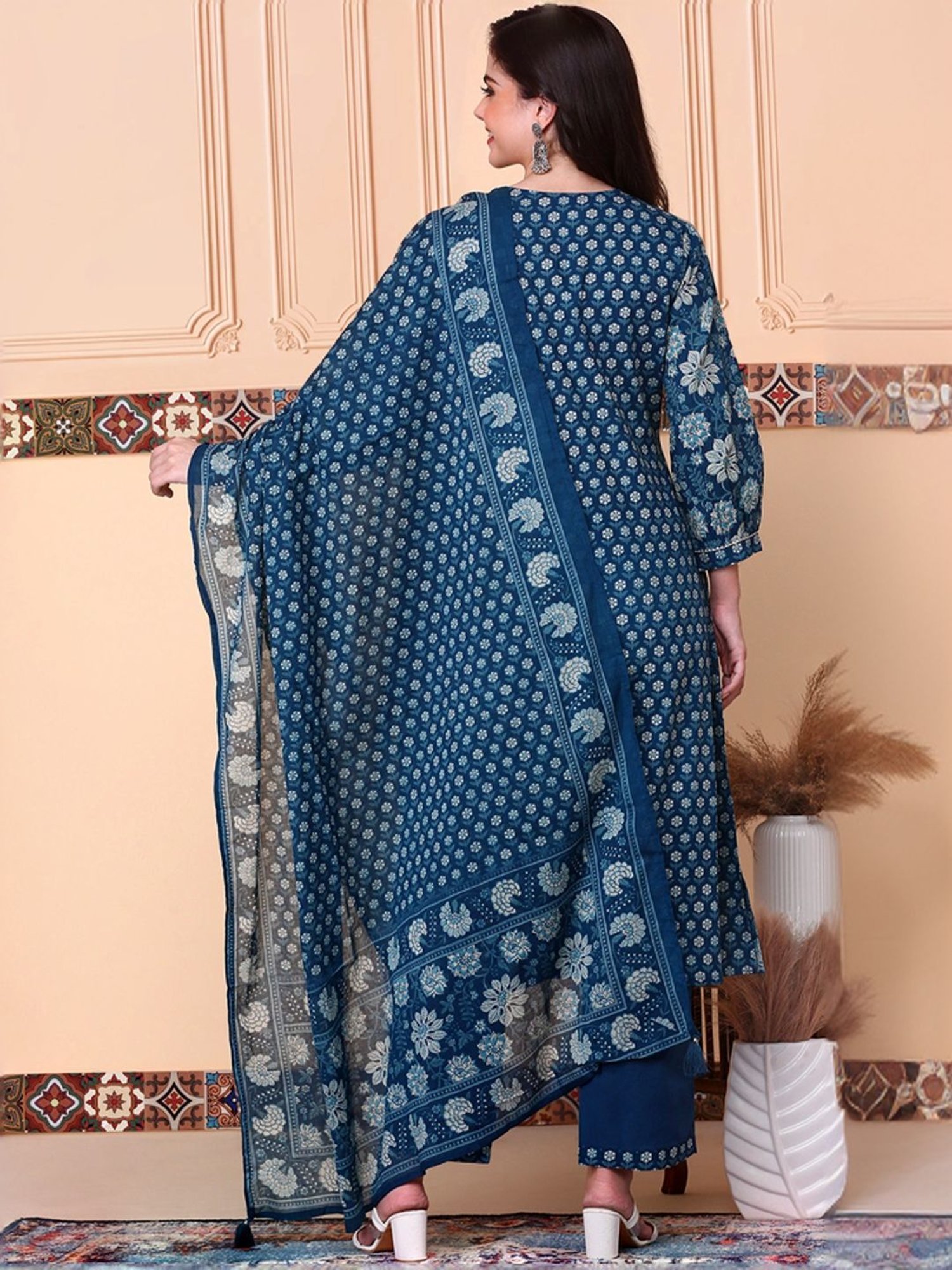 Ishin Blue Floral Print Kurta & Pants Set with Dupatta