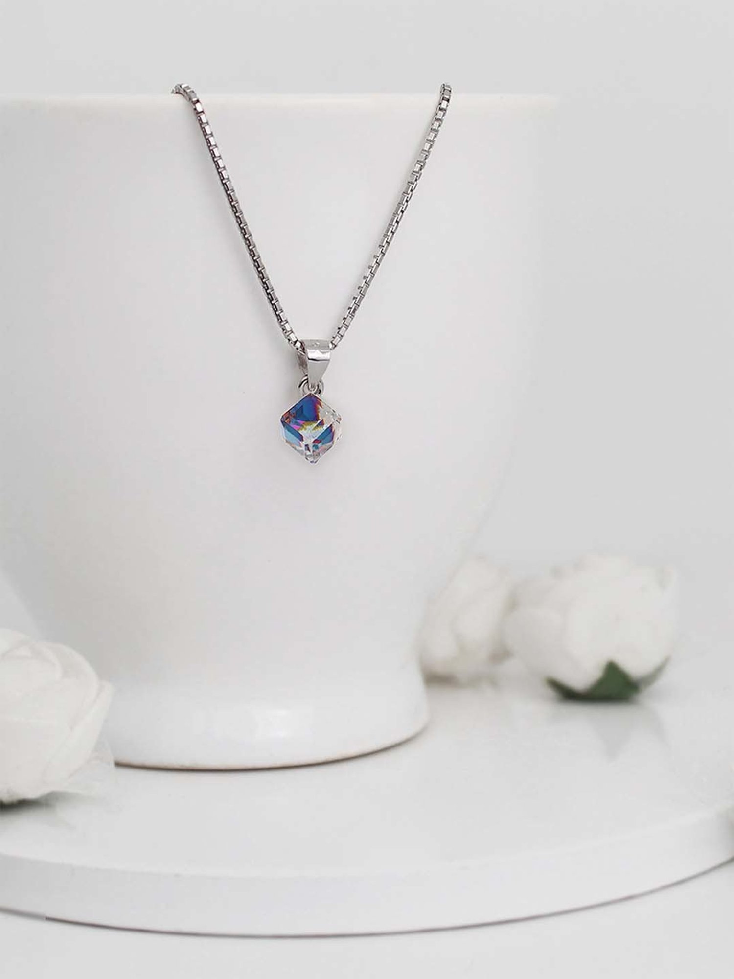 Silberry 925 Silver Solitaire Dream Pendant & Earrings