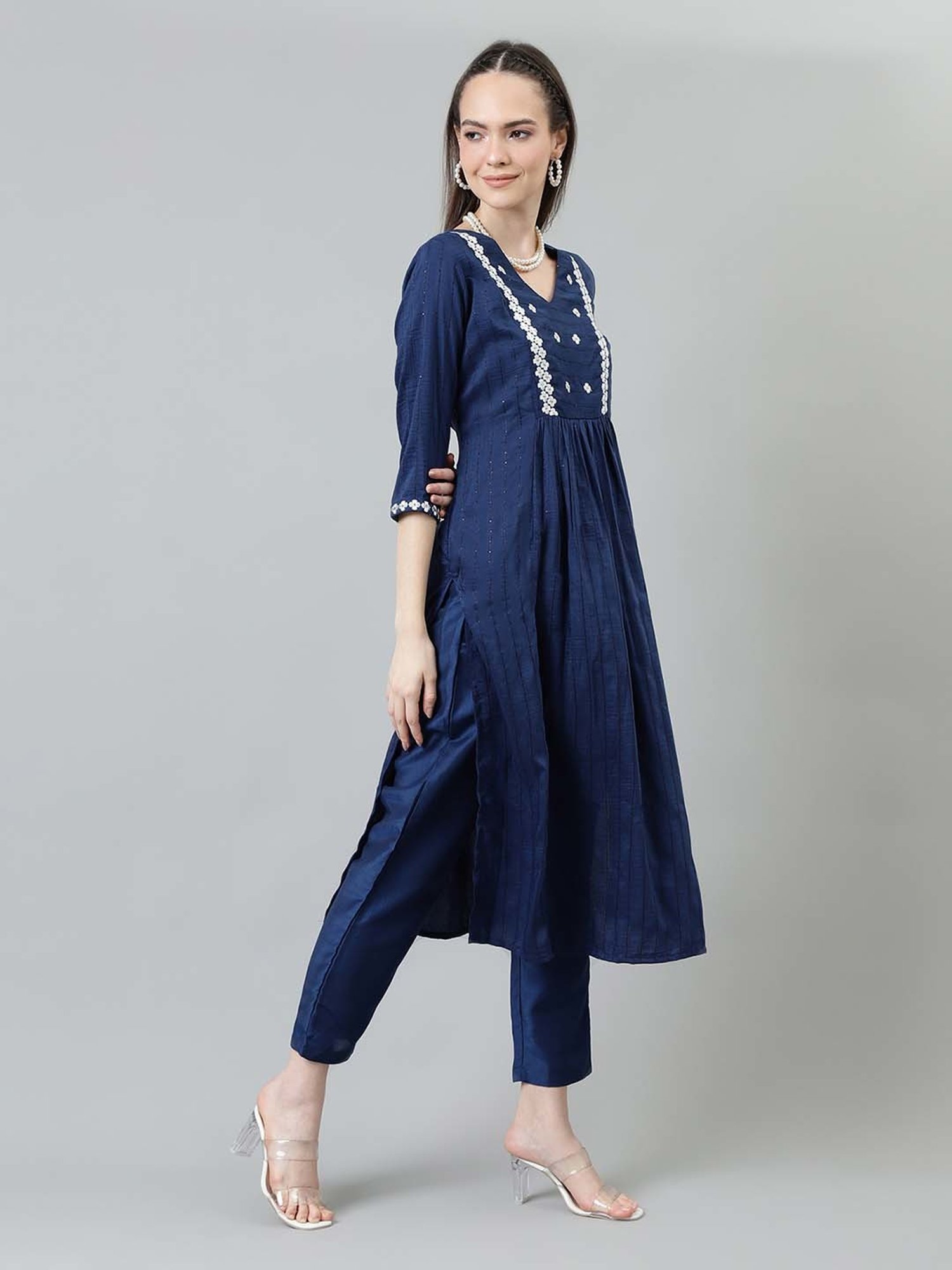 Sringam Blue Embroidered Kurta Pant Set With Dupatta