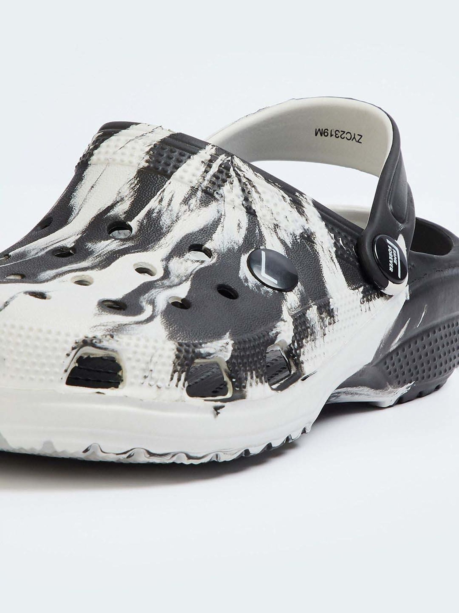 Landmark Boys Grey Back Strap Clogs