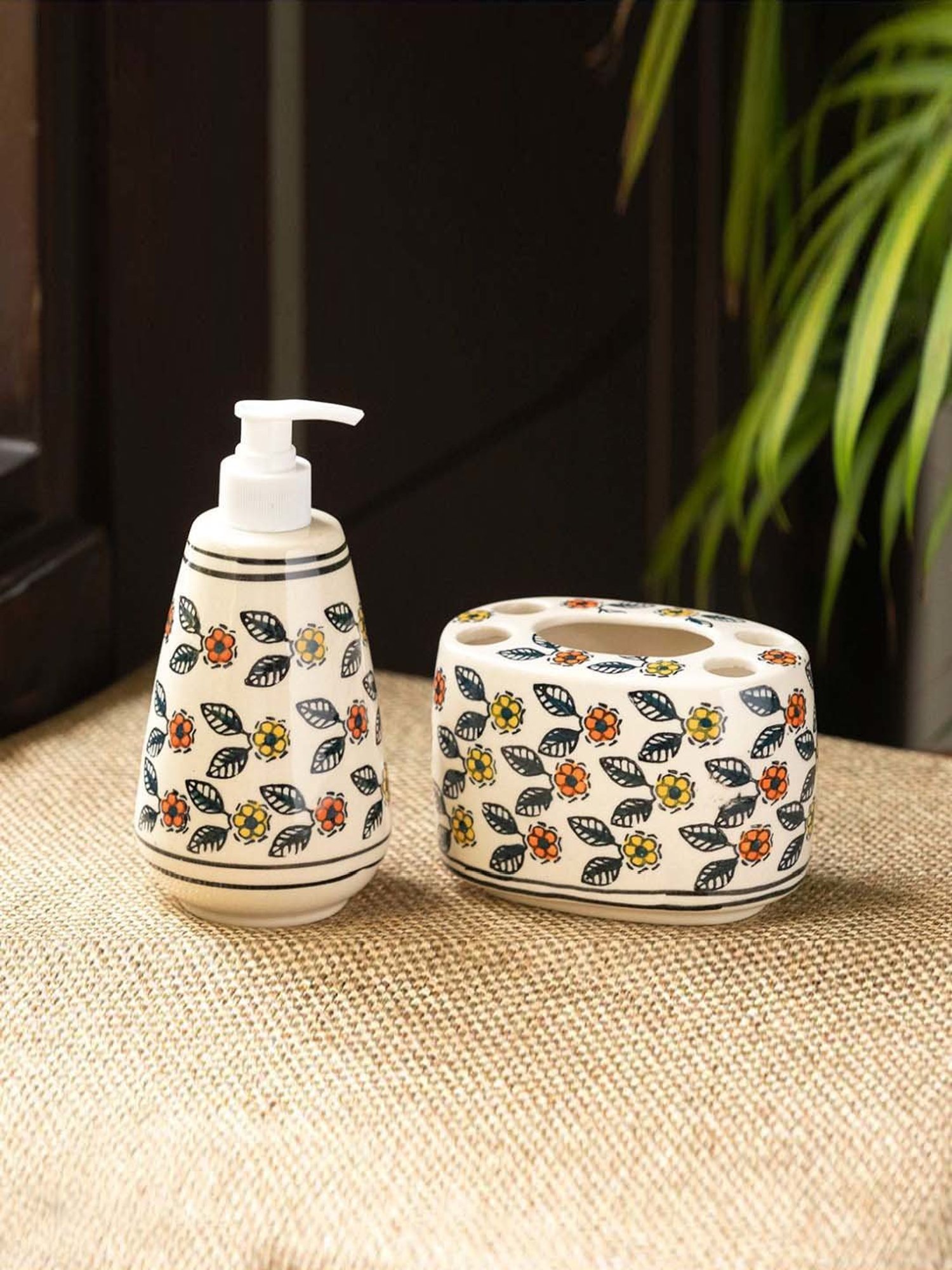 ExclusiveLane Gajra - Iridescent Garlands Multicolor Ceramic Bath Accessory Sets