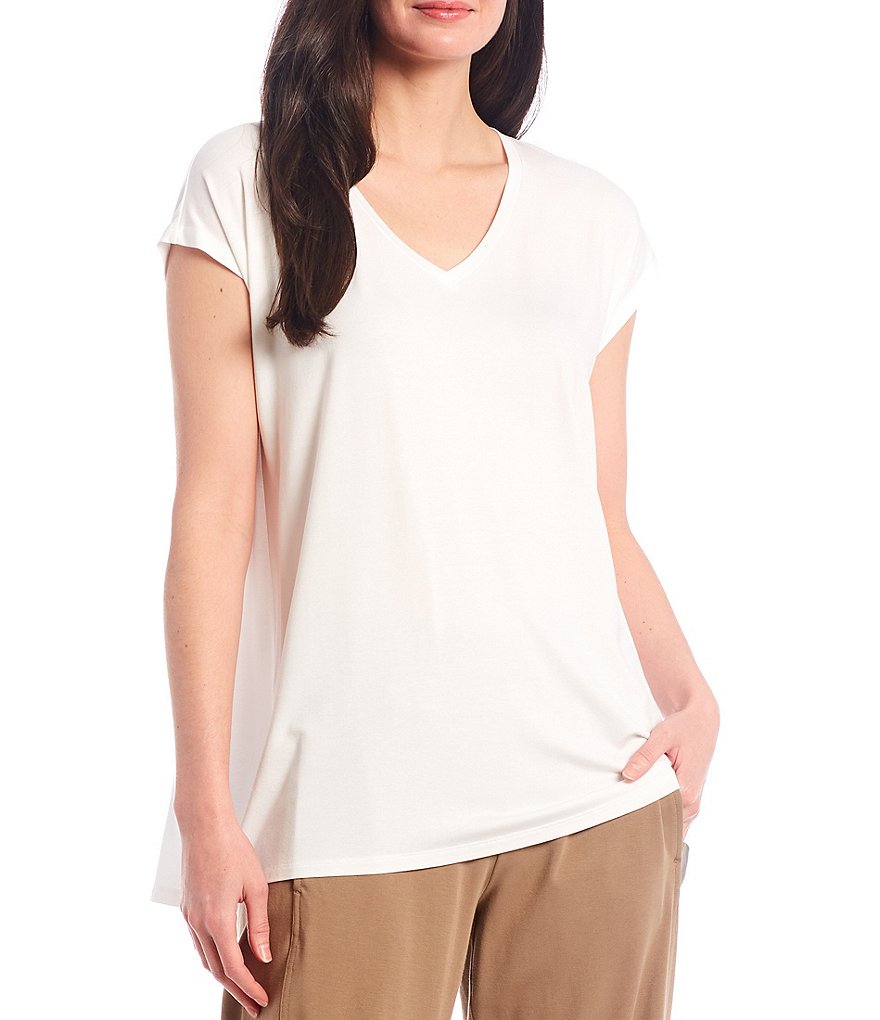 Calessa Floral Embroidered Round Neck Short Sleeve Tunic