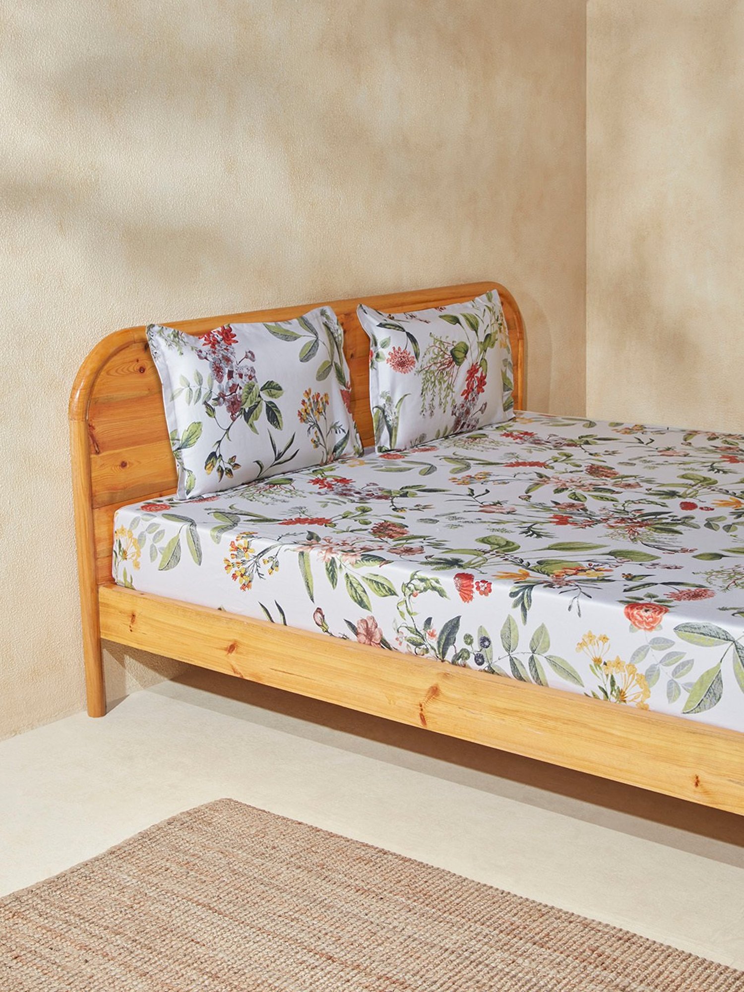 Westside Home Multicolor Floral Double Bed Flat Sheet & Pillowcase Set