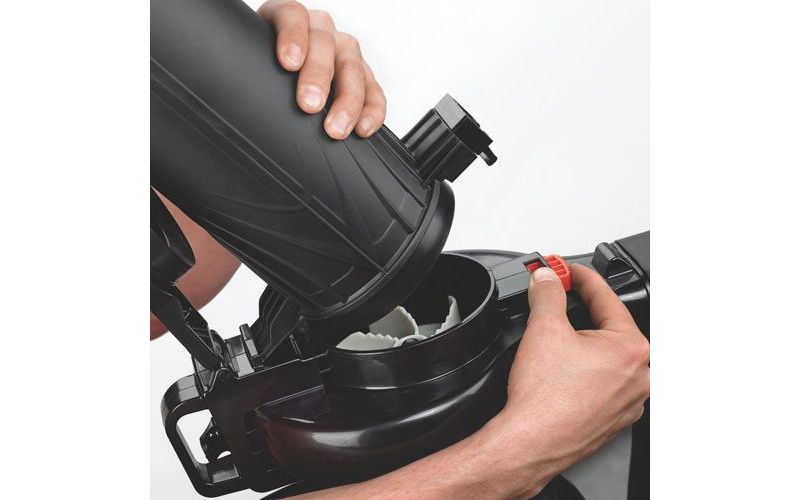 Black & Decker BV3100R 12 Amp Electric Blower/Vacuum/Mulcher