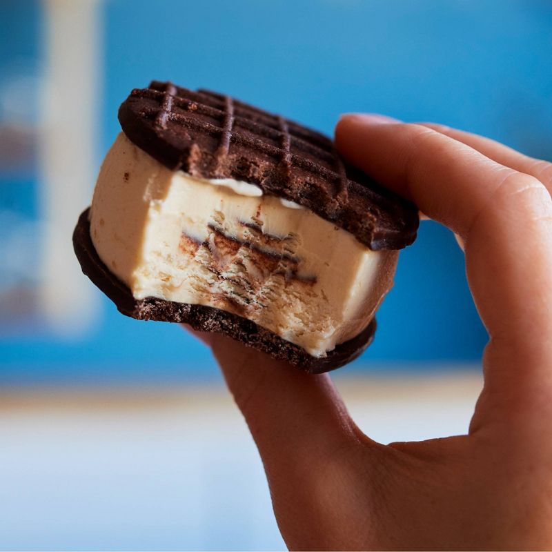 Tillamook Peanut Butter Chocolate Ice Cream Sandwich - 12oz/4ct