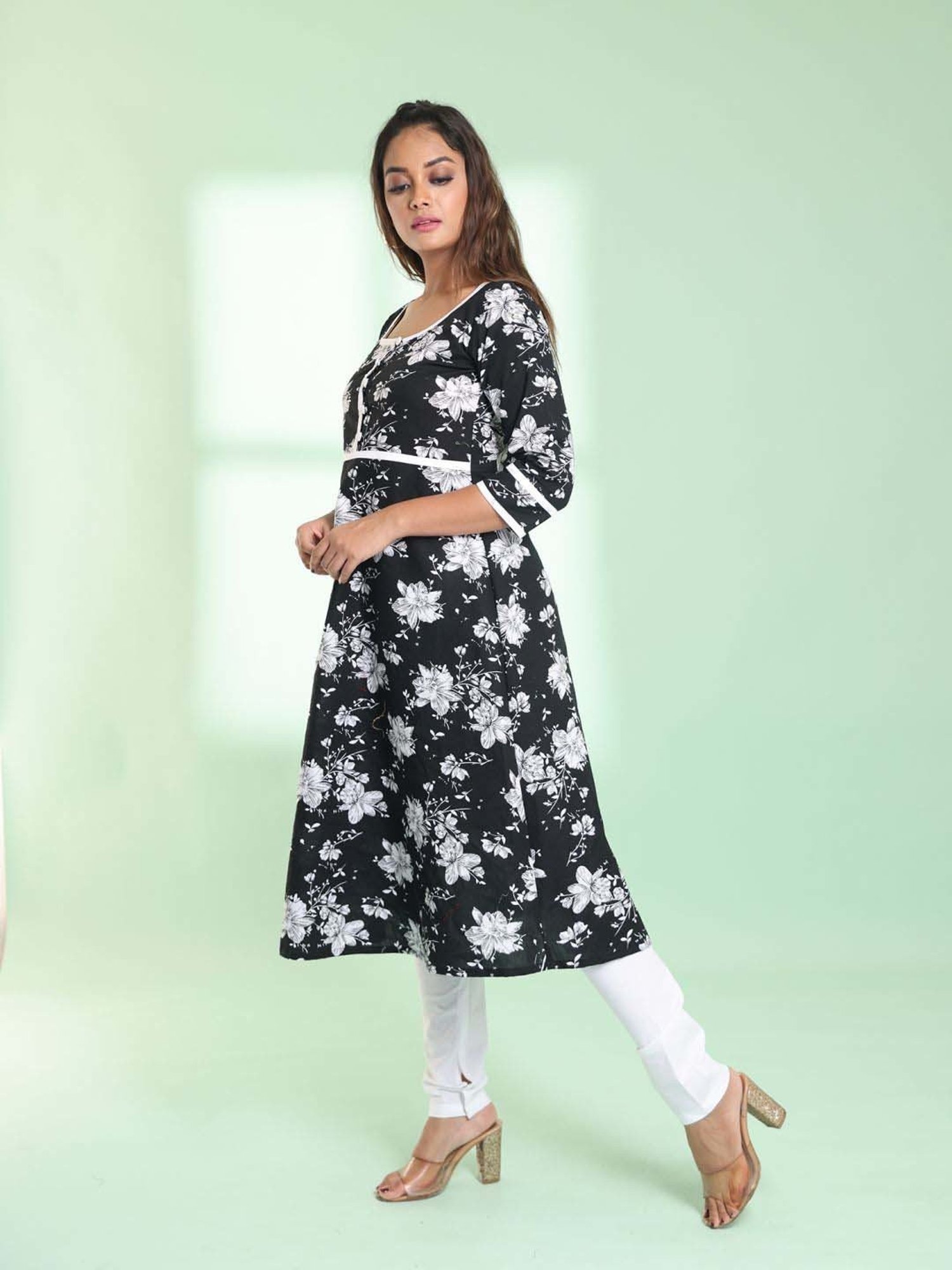 CHARUKRITI Black Cotton Printed A Line Kurta