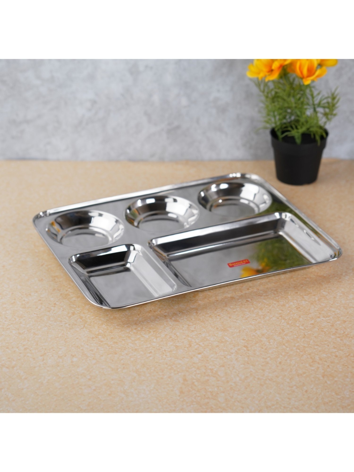 Nestasia Premium Quality Mandala Yellow Spiral Printed Square Shaped Ceramic Plate With Handle