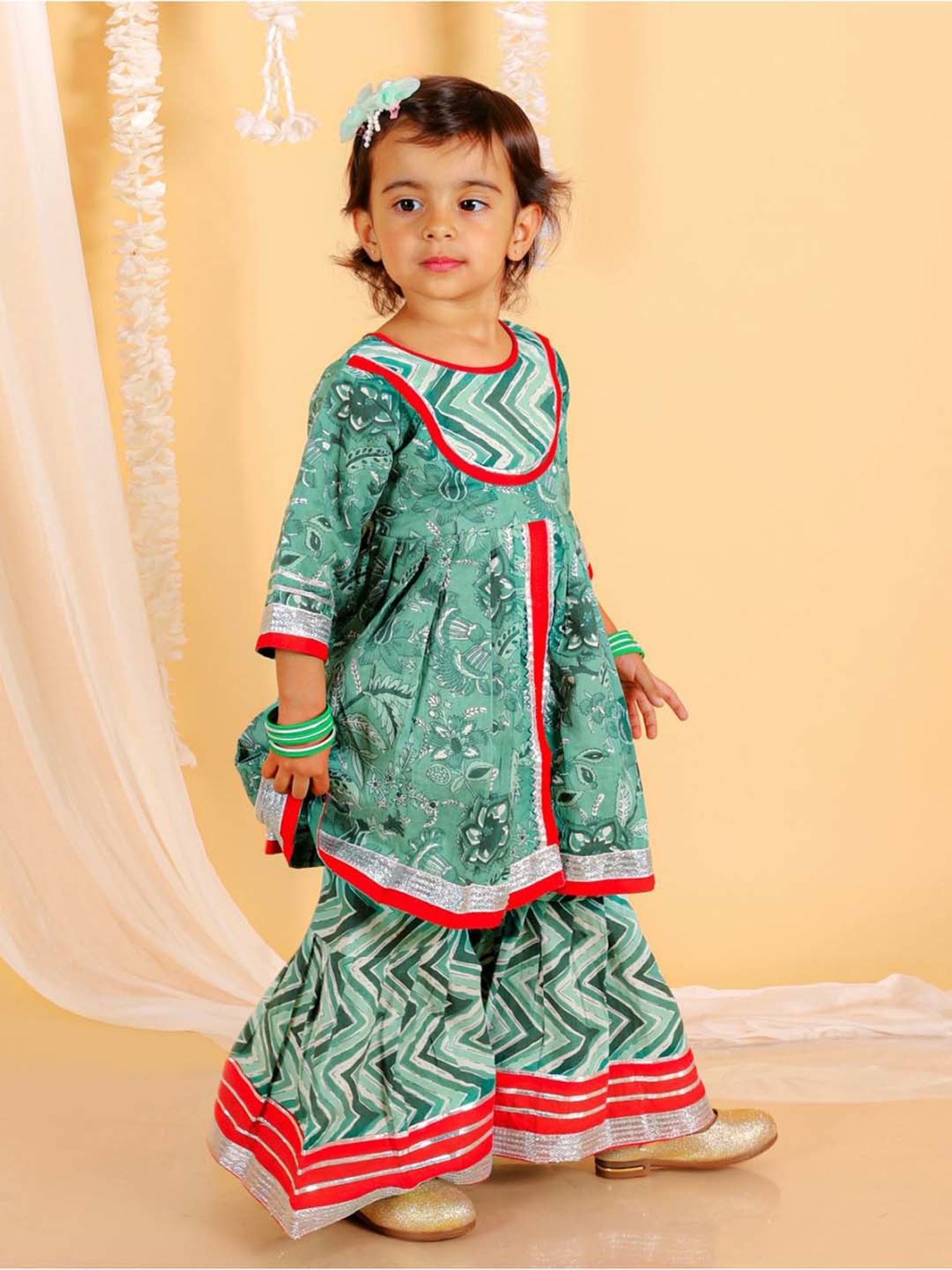 The Mom Store Kids Green & Red Cotton Printed Full Sleeves Kurta Set