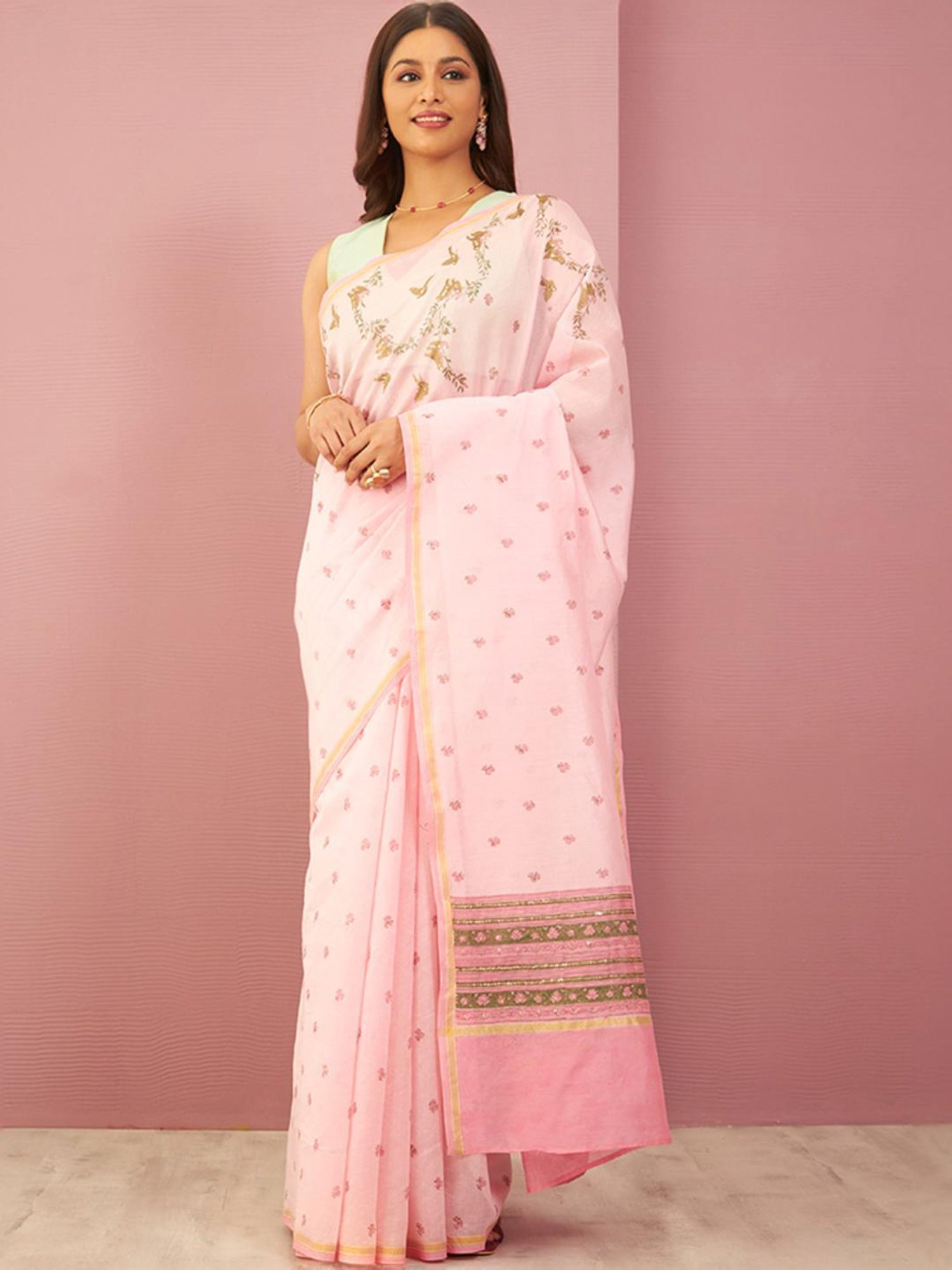 Taneira Pink Printed Saree With Unstitched Blouse