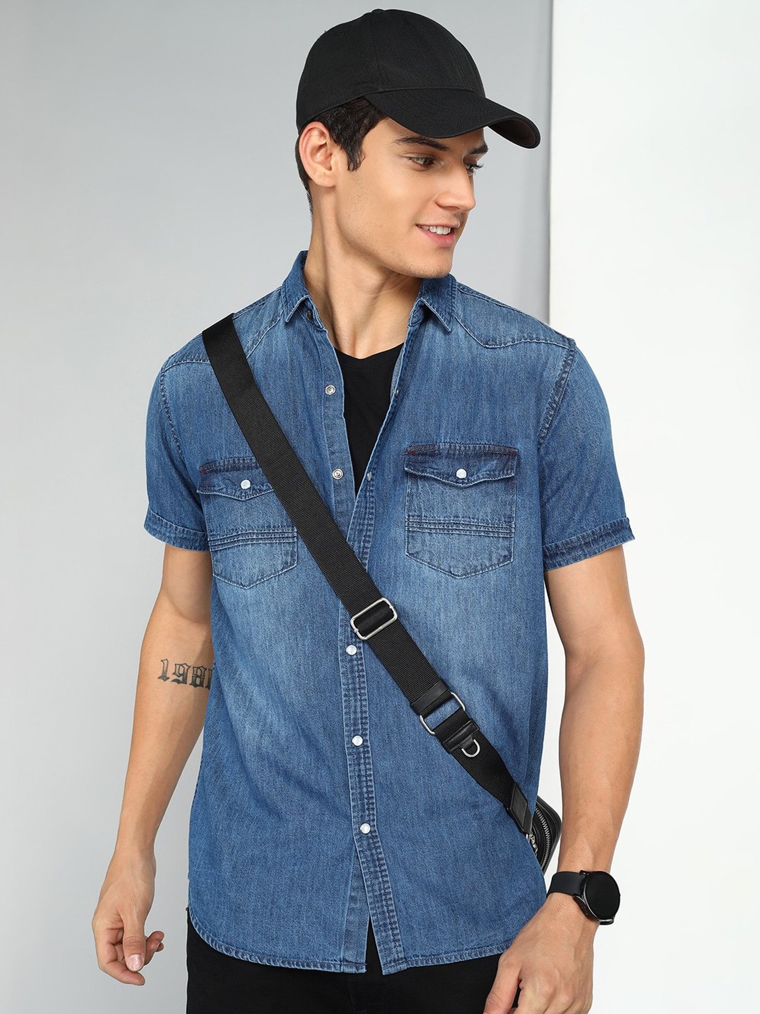 Kuons Avenue Blue Slim Fit Denim Shirt