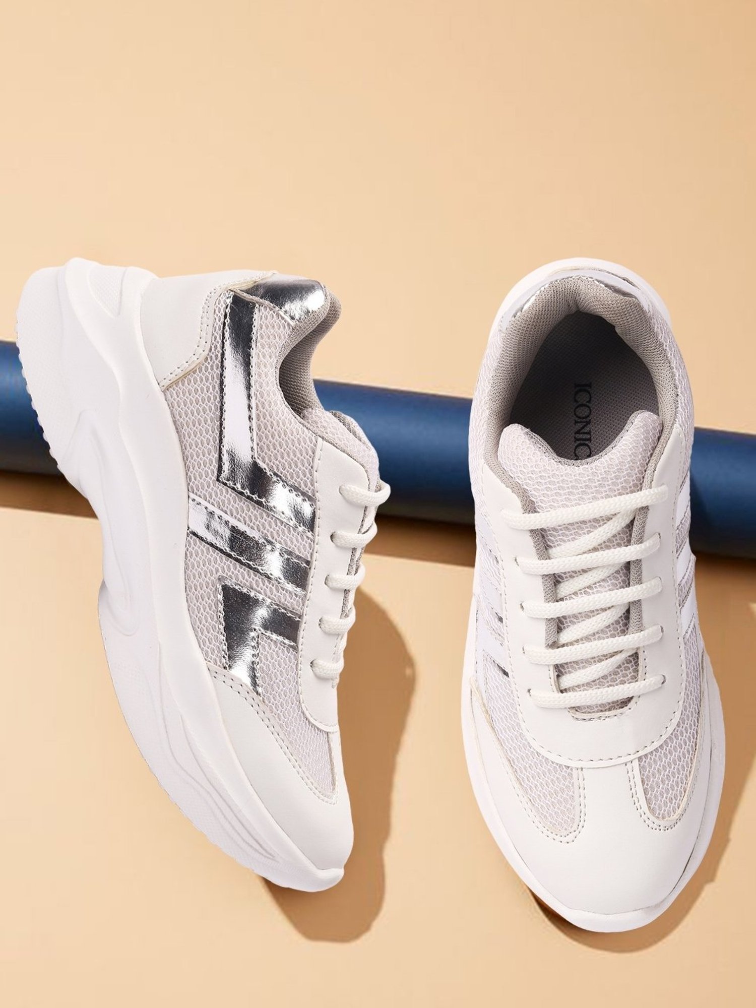 Iconics Women's White Running Shoes