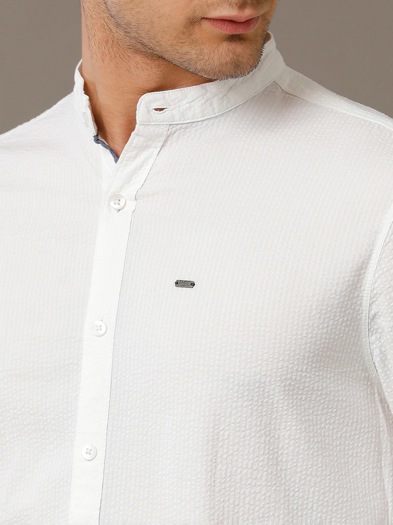 Identiti White Slim Fit Striped Shirt