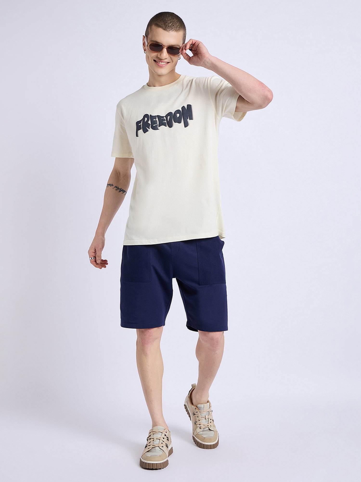 EDRIO Cream Regular Fit Printed Crew T-Shirt