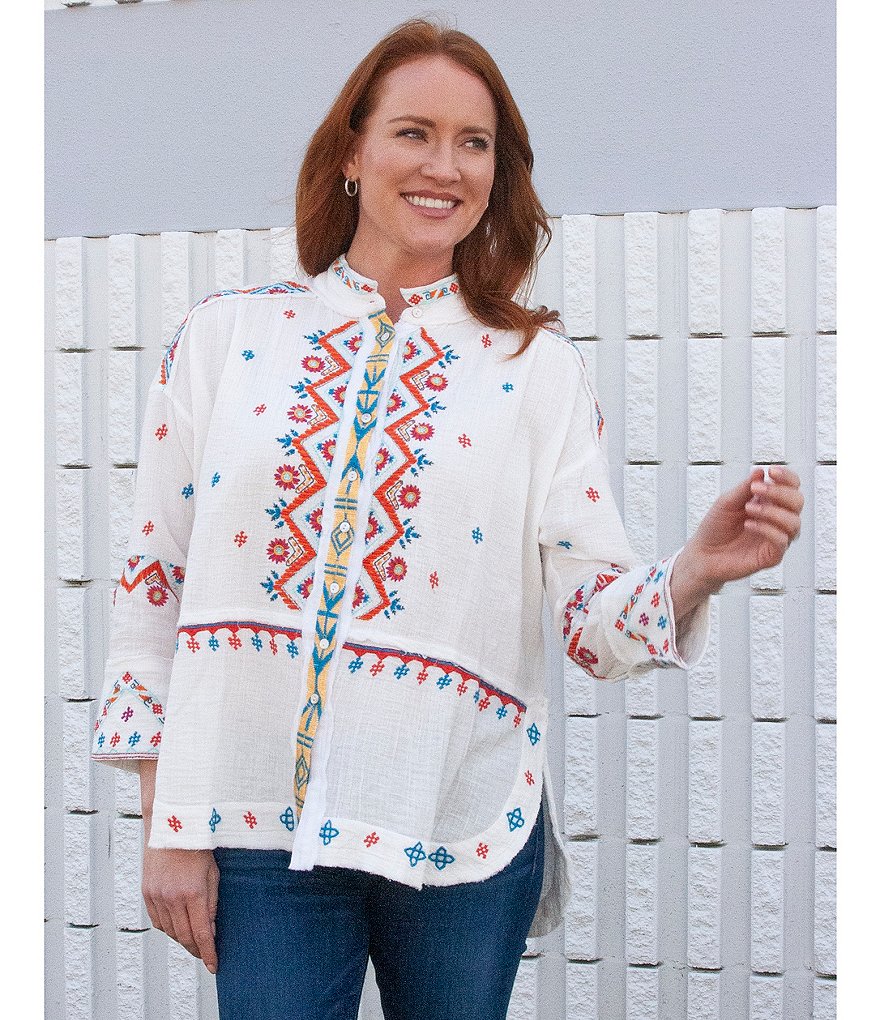 Calessa Floral Embroidered Round Neck Short Sleeve Tunic