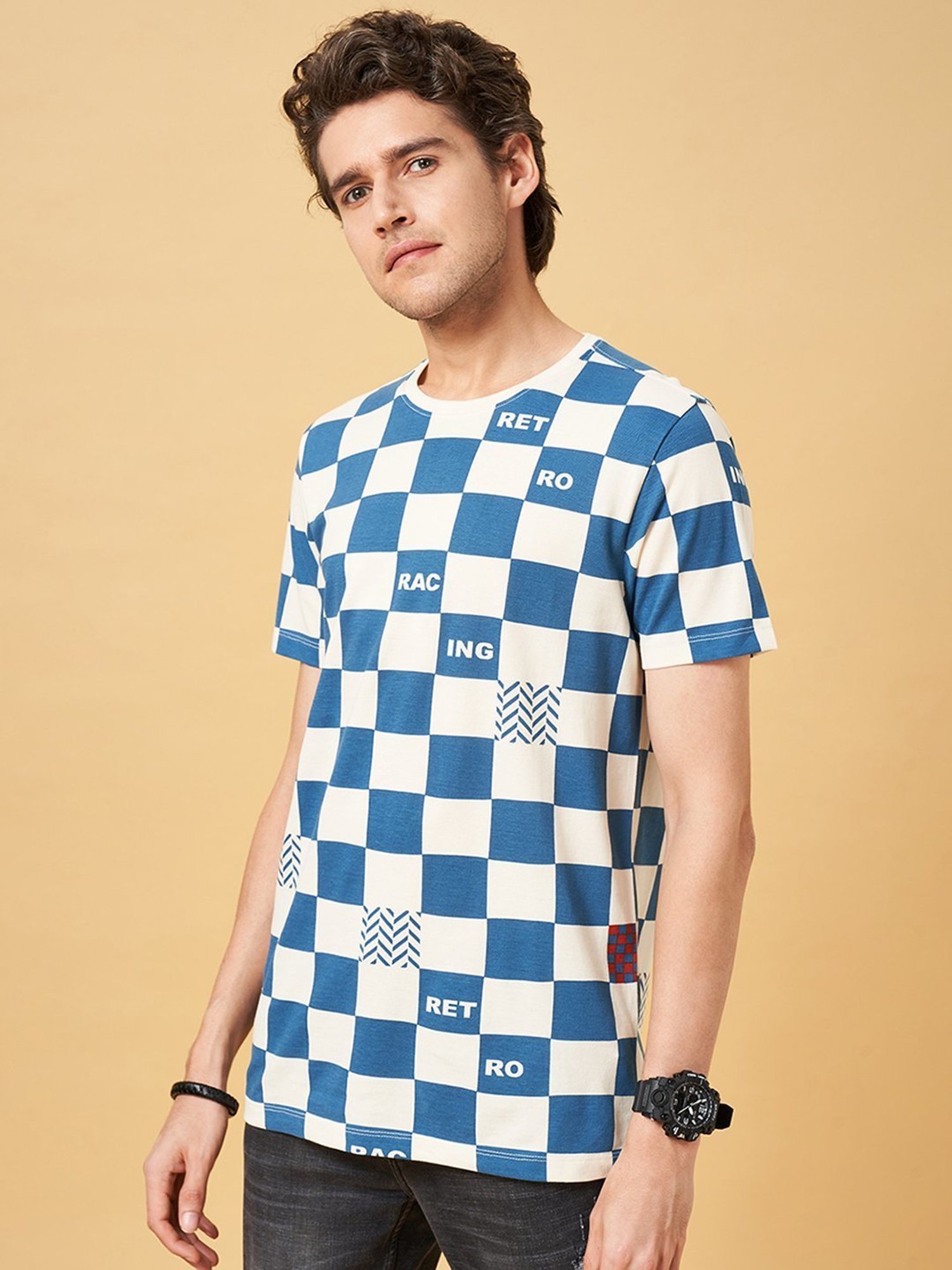 SF Jeans by Pantaloons Bluestone Cotton Slim Fit Checks T-Shirt