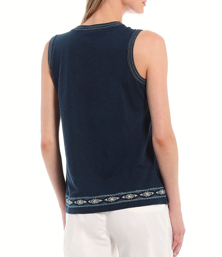 Columbia Windgates&trade; II Scoop Neck Cropped Tank