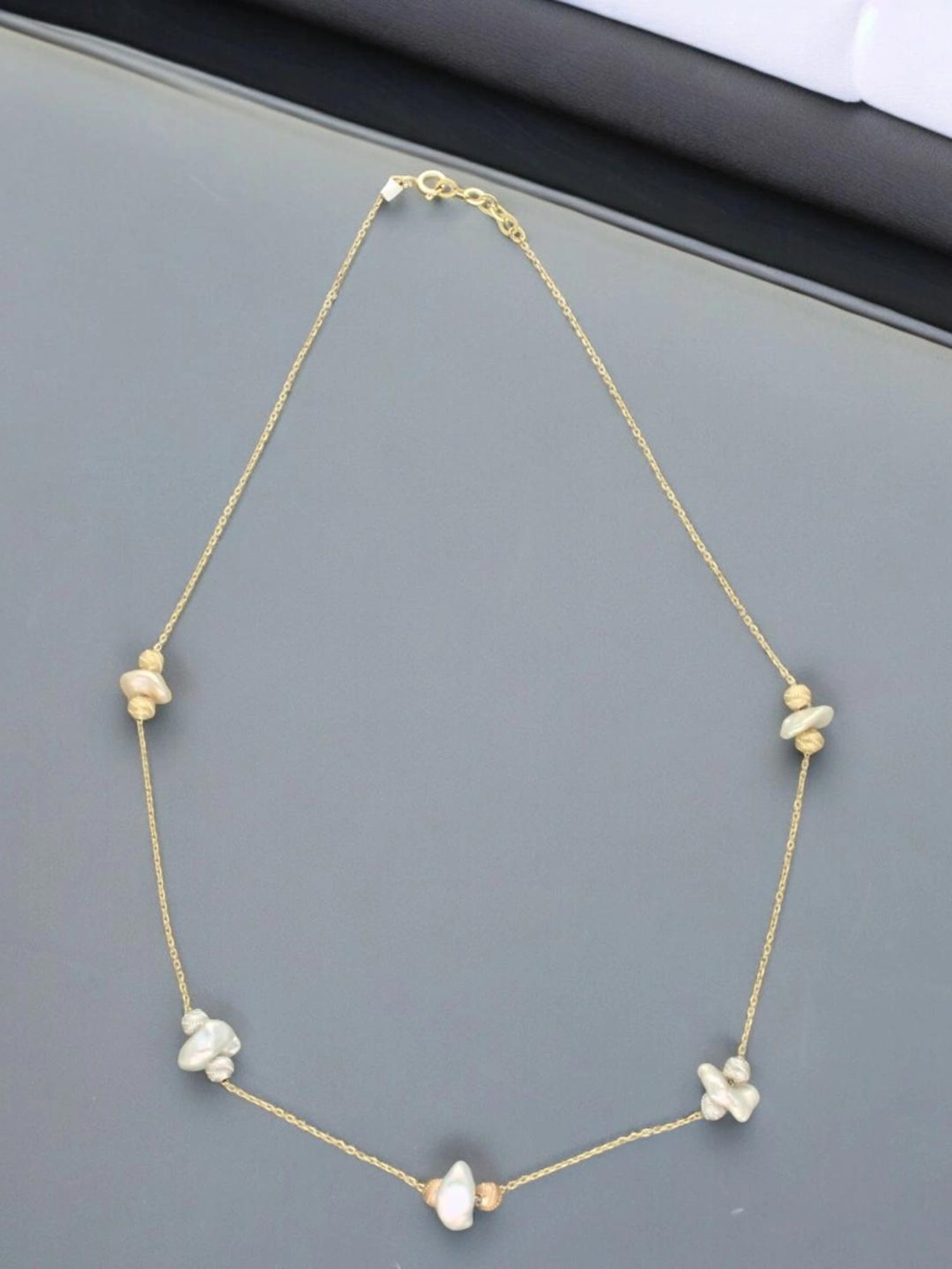 Sri Jagdamba Pearls 18k Hana Designer Gold Chain