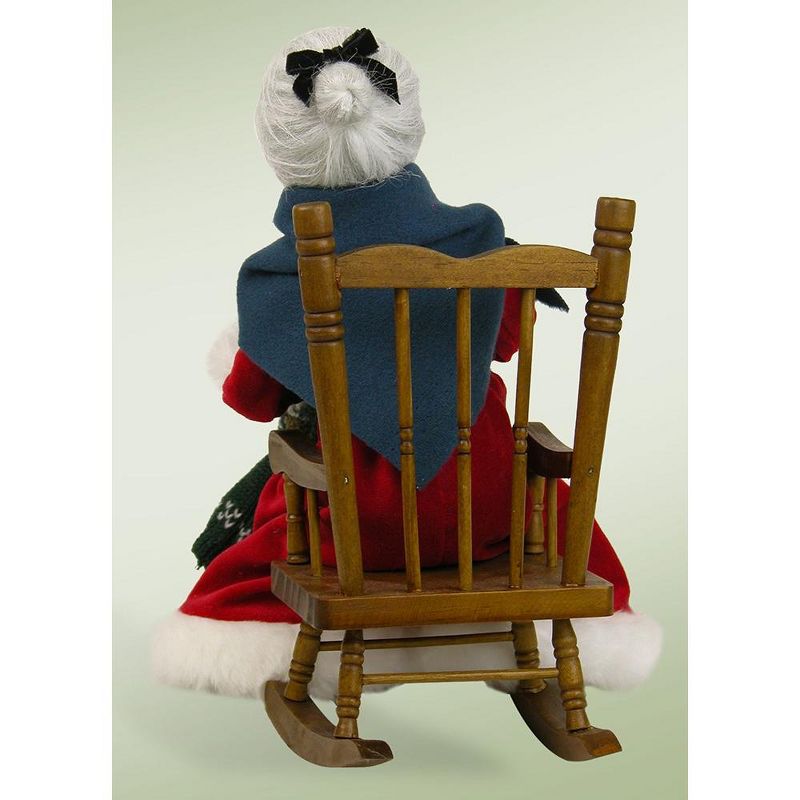 Byers Choice 12.5" Caroling Red Velvet Mrs. Claus with Wreath Christmas Figure