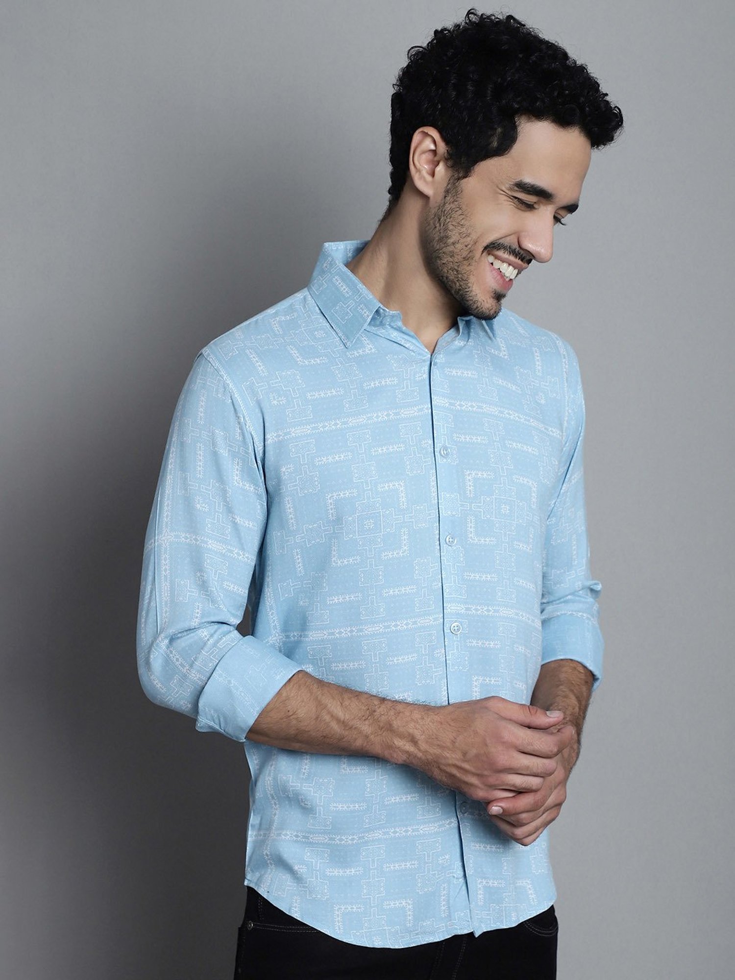 Jainish Sky Blue Regular Fit Geometric Print Shirt