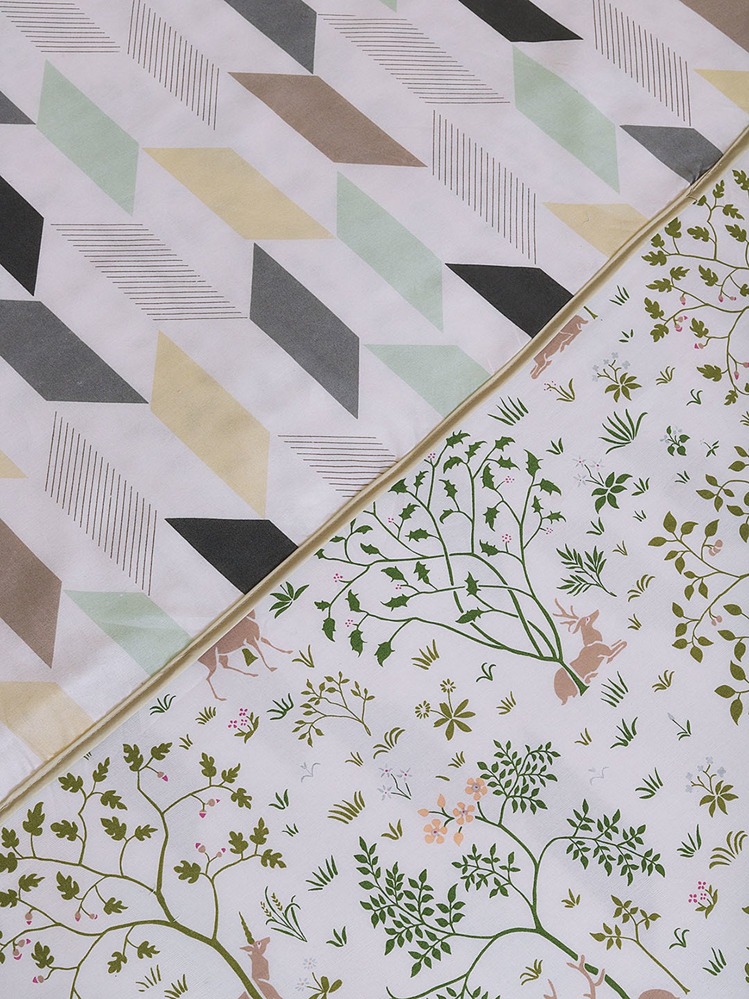 Romee Blue Cotton Geometric Blankets Quilts and Dohars