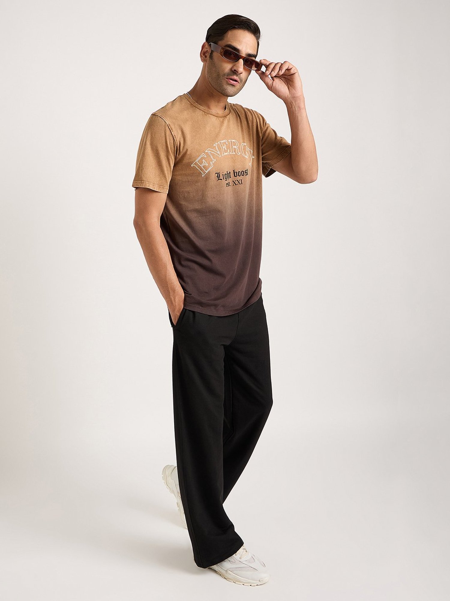 EDRIO Brown Regular Fit Printed Crew T-Shirt