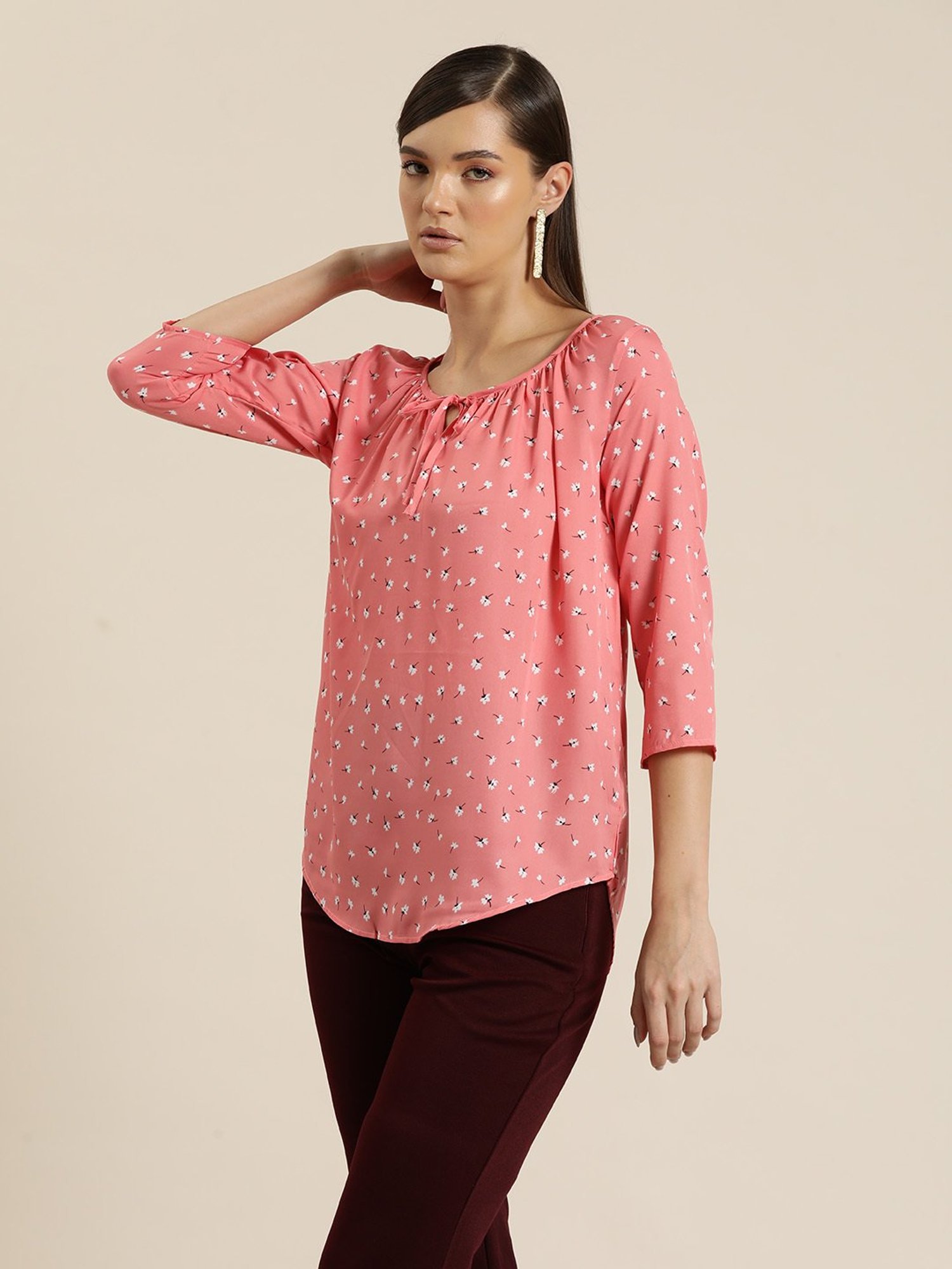 Qurvii Pink Floral Print Top