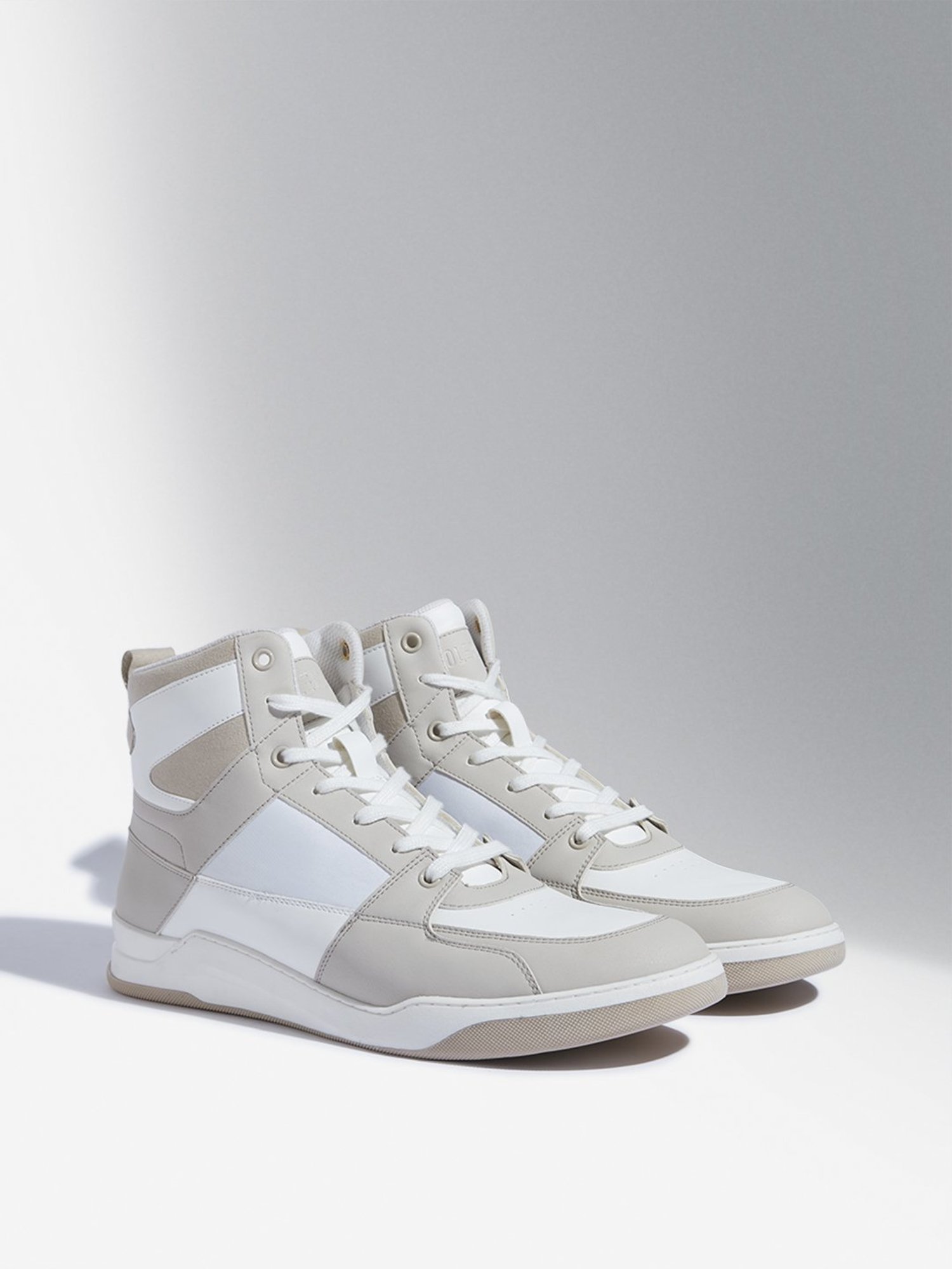 SOLEPLAY by Westside Off-White High-Top Boots