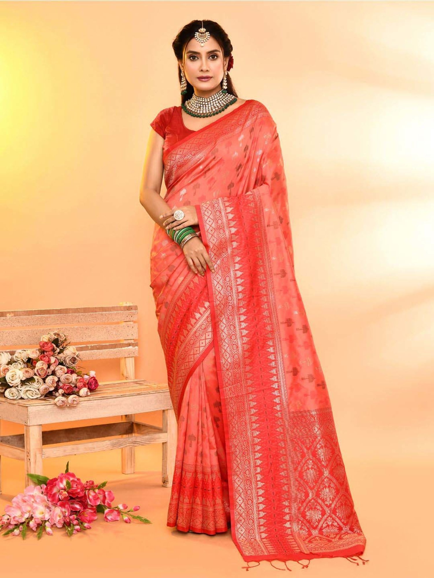 Elora Peach Silk Woven Saree With Unstitched Blouse