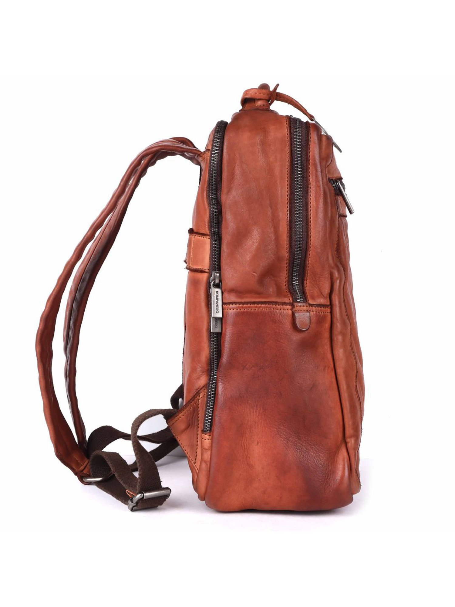 CAT 20 Ltrs Multicolor Camo Backpack