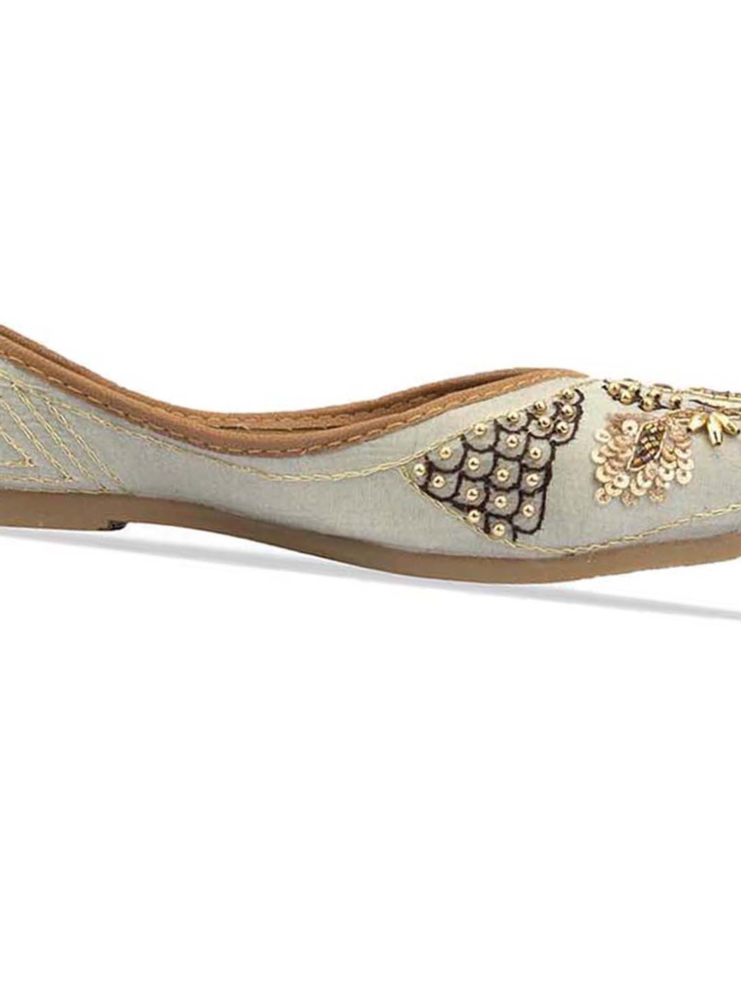 Desi Colour Women's Grey Ethnic Juttis